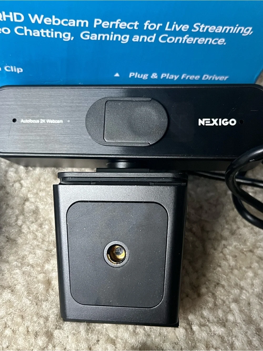 NexiGo N940P 2K QHD Webcam in Black - Remote NOT included.